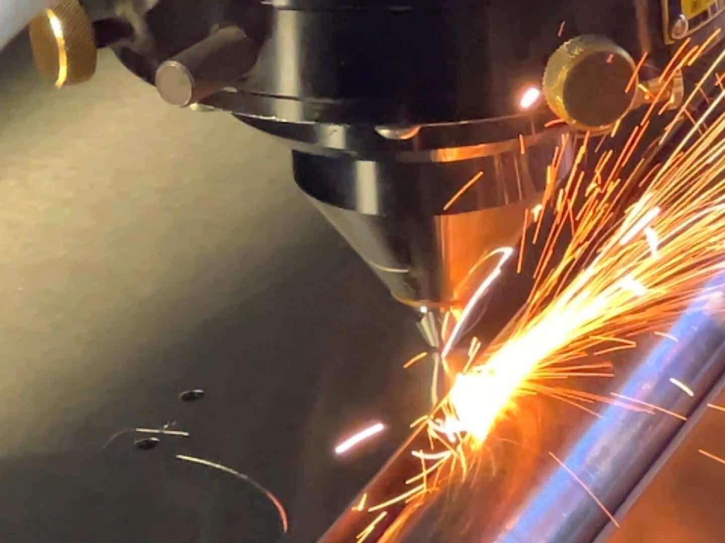fabrication des médailles Genius loci à Afiro