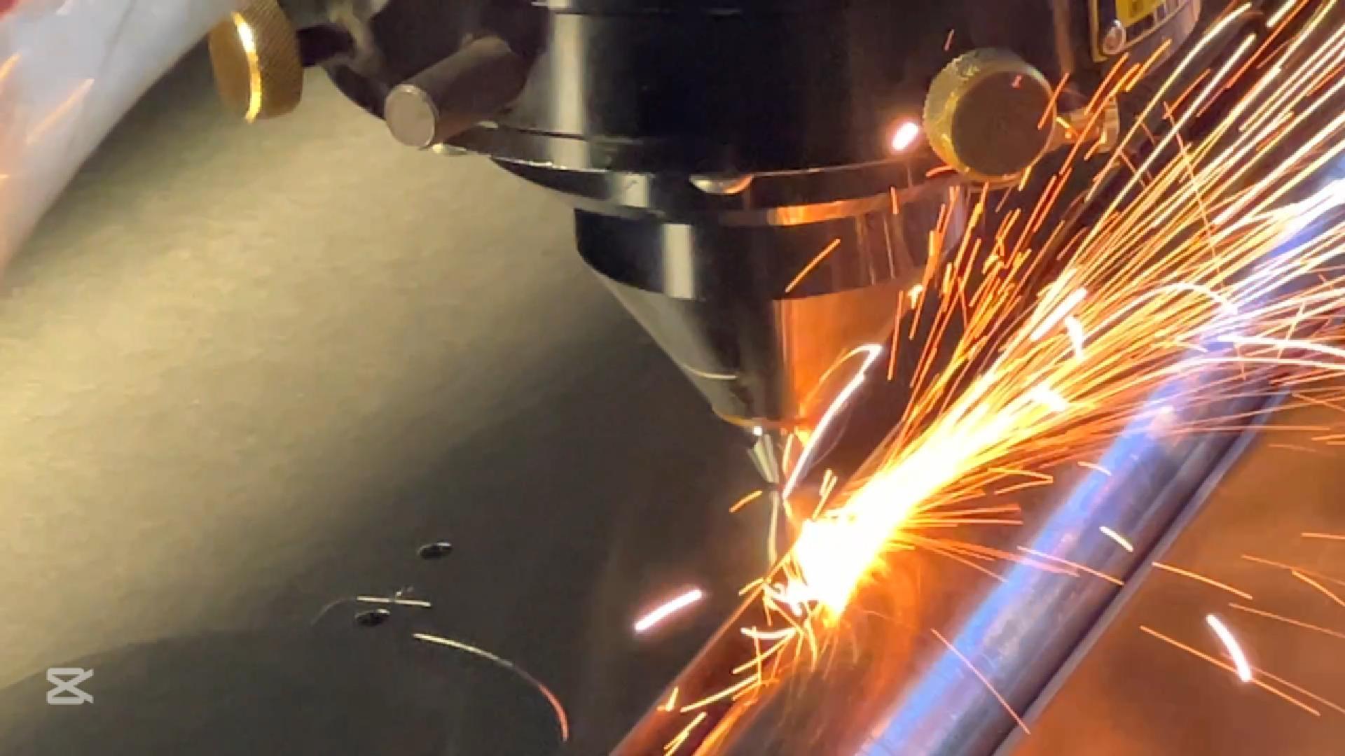 fabrication des médailles Genius loci à Afiro